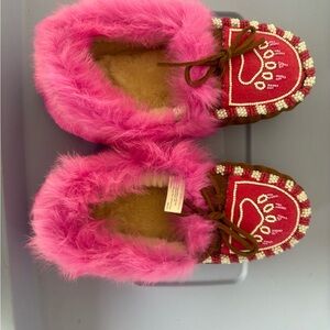 Pink Fuzzy Moccasins/Slippers. Size S. Hand-beaded. New!